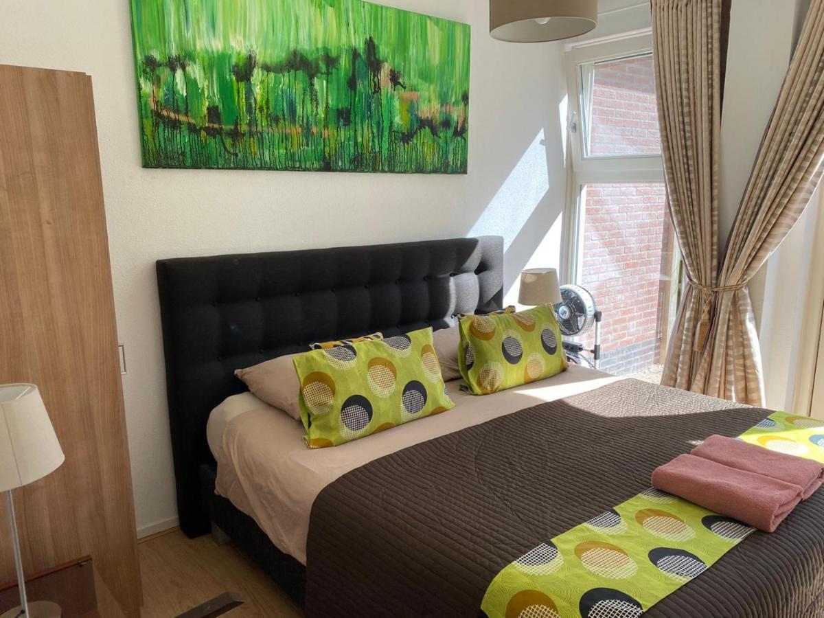 Huis Van Steen Lelystad Bagian luar foto