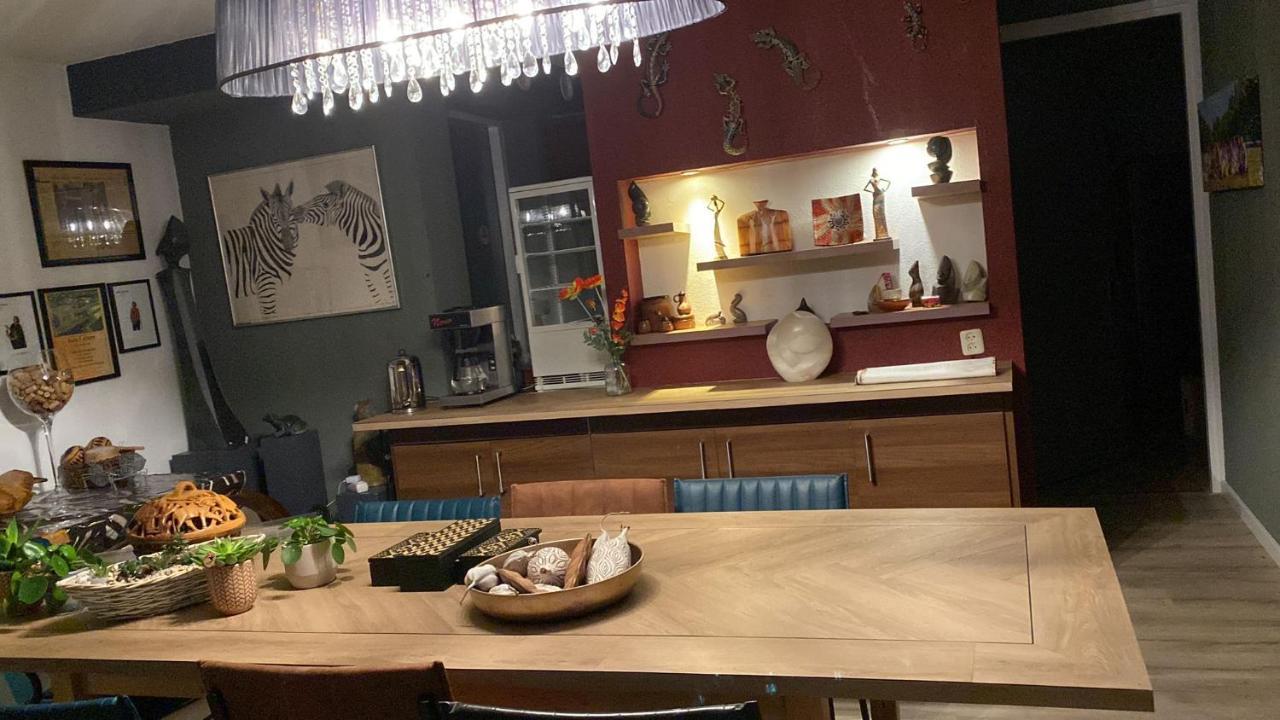 Huis Van Steen Lelystad Bagian luar foto