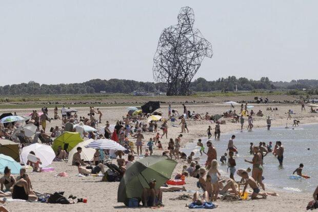 Huis Van Steen Lelystad Bagian luar foto