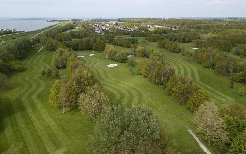 Huis Van Steen Lelystad Bagian luar foto