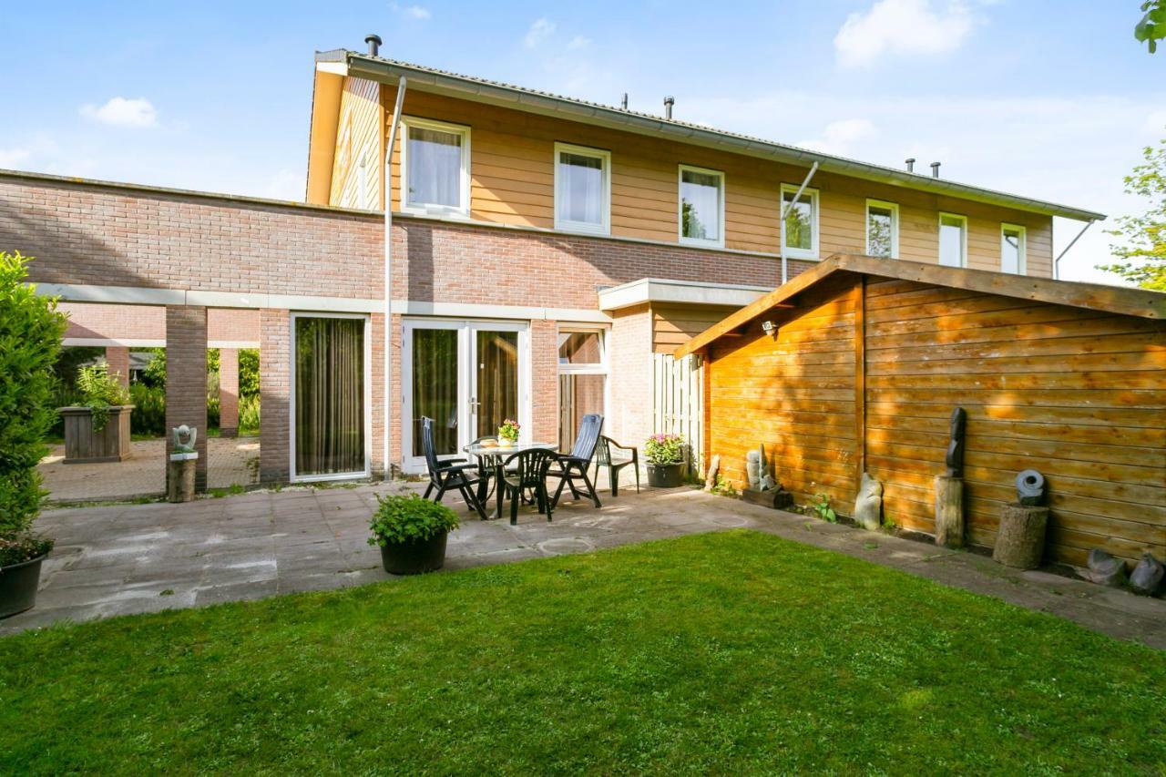 Huis Van Steen Lelystad Bagian luar foto